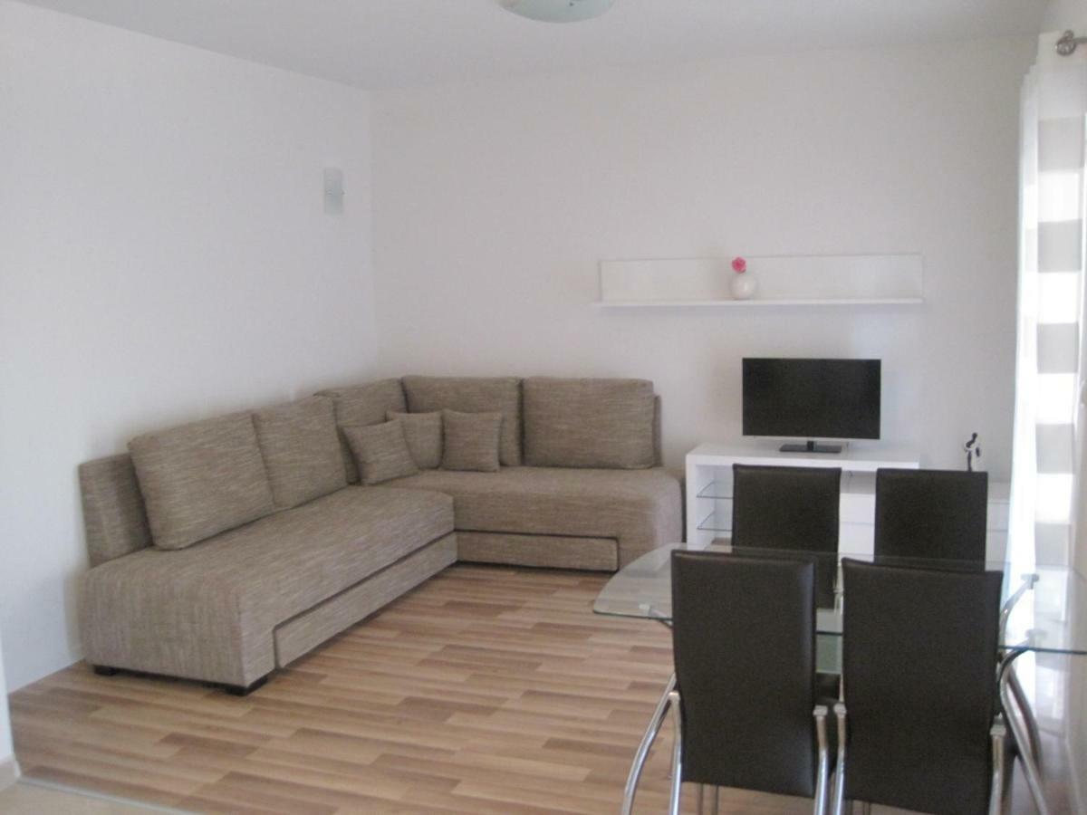 Dariana Apartment Makarska Exterior photo